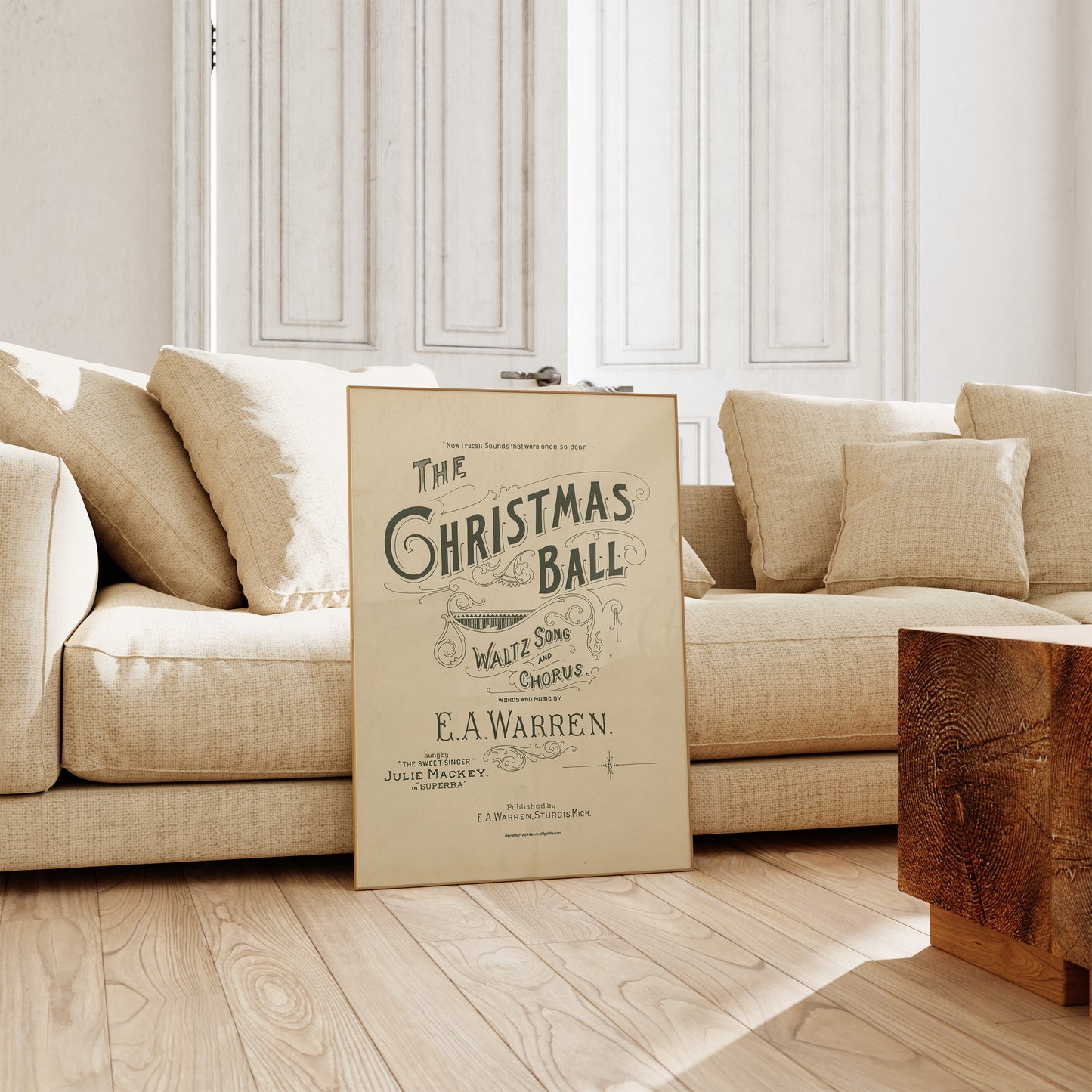 Vintage Christmas Ball Print