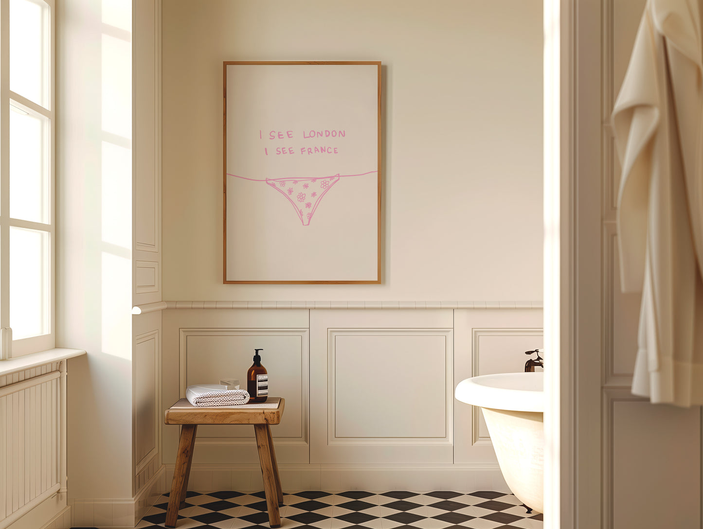 Pink I See London I See France Bathroom Print