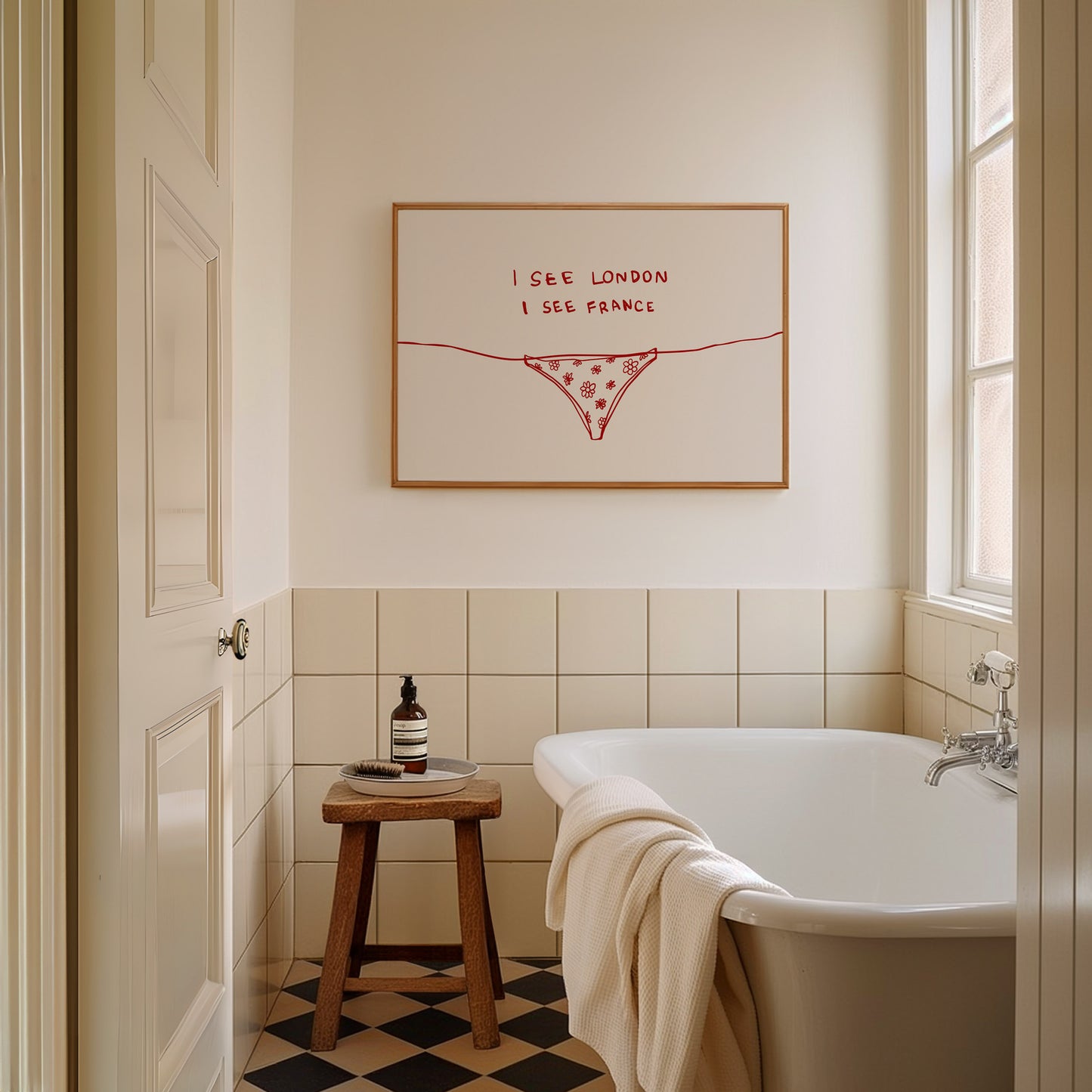 Red I See London I See France Horizontal