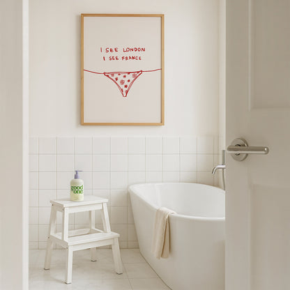 Red I See London I See France Bathroom Print